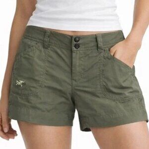 Arc’teryx Parapet Womens Shorts Hiking Outdoor Utility Green Size 2